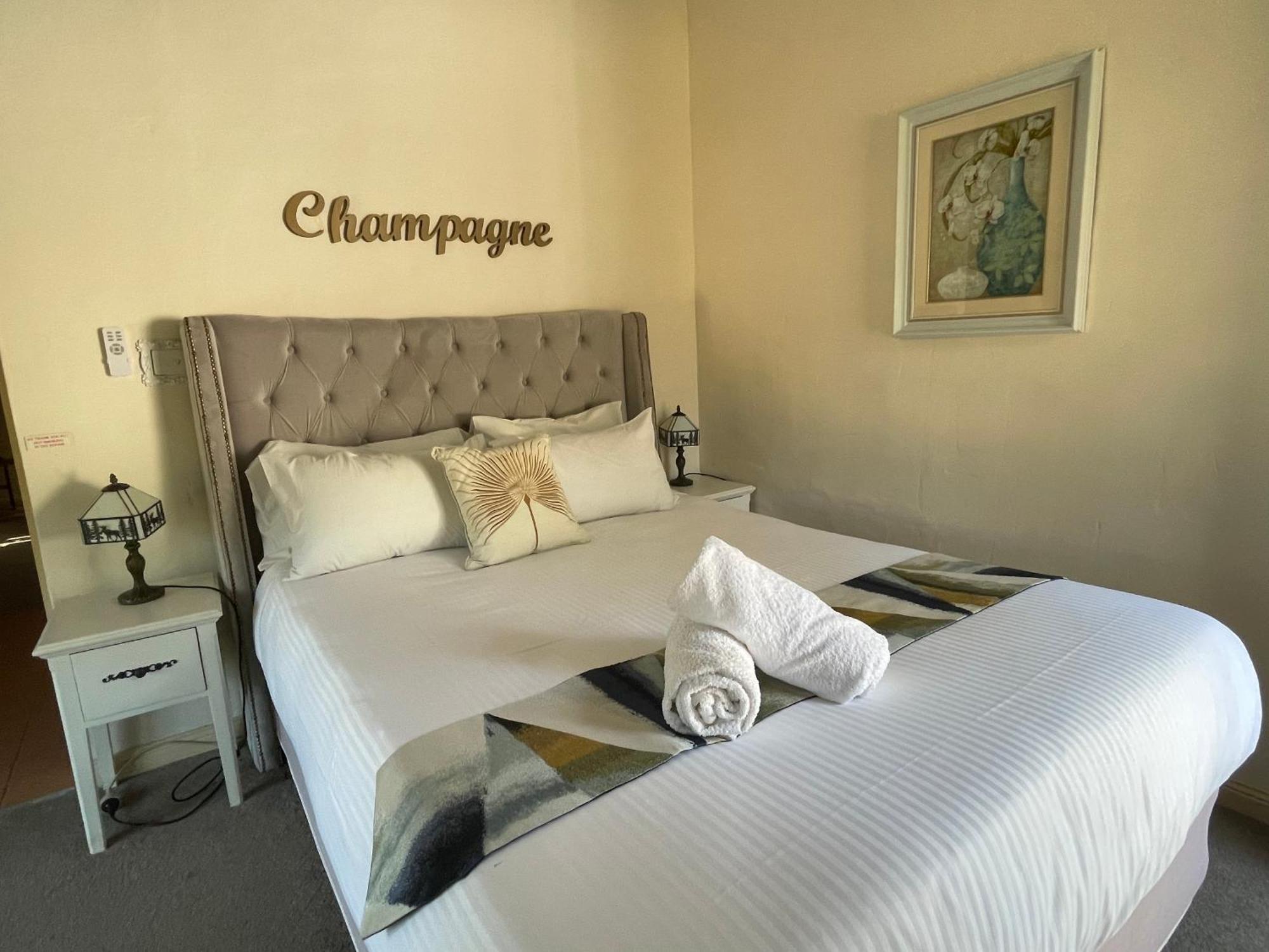 Villa Provence Поколбин Экстерьер фото