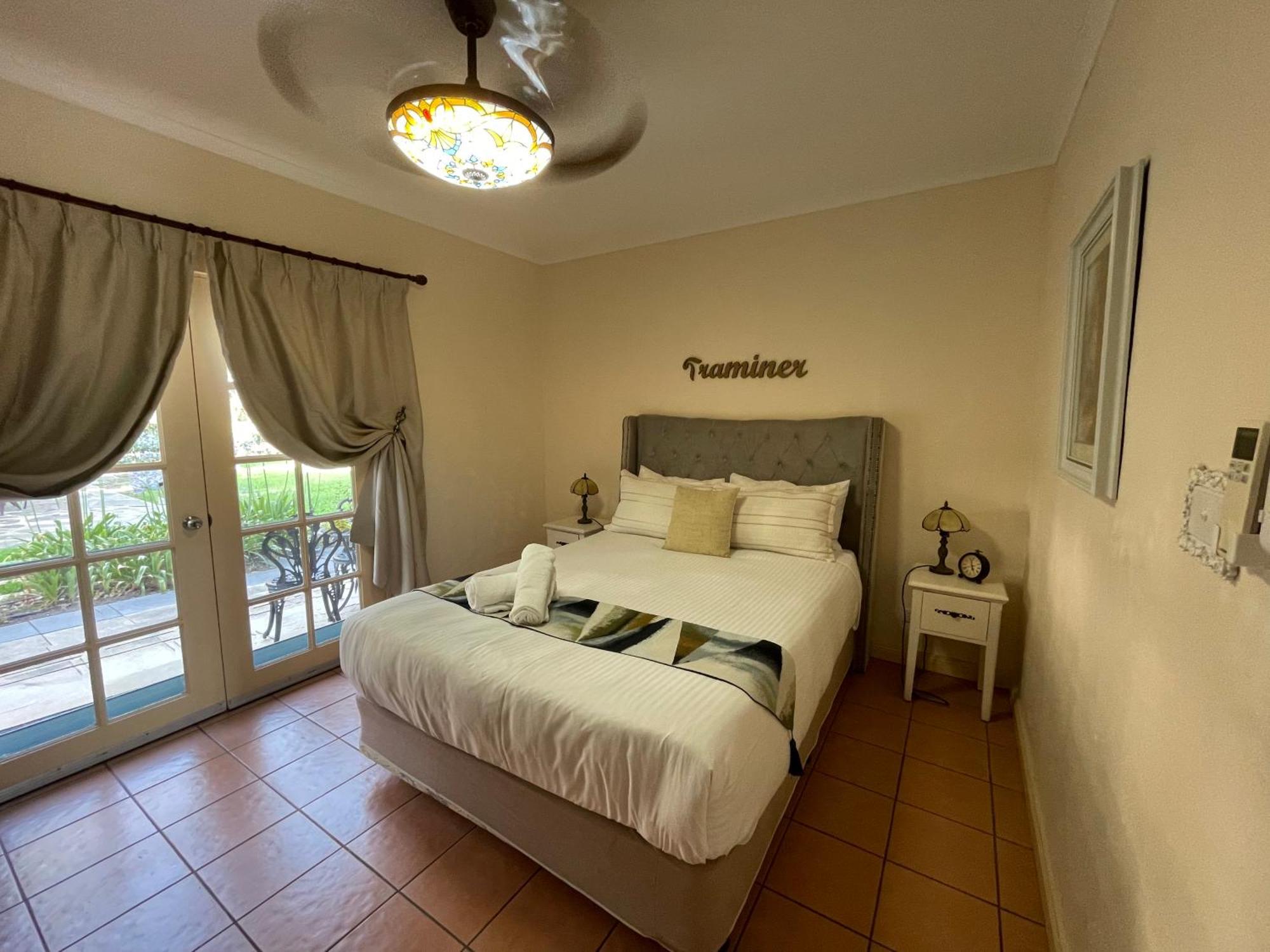Villa Provence Поколбин Экстерьер фото