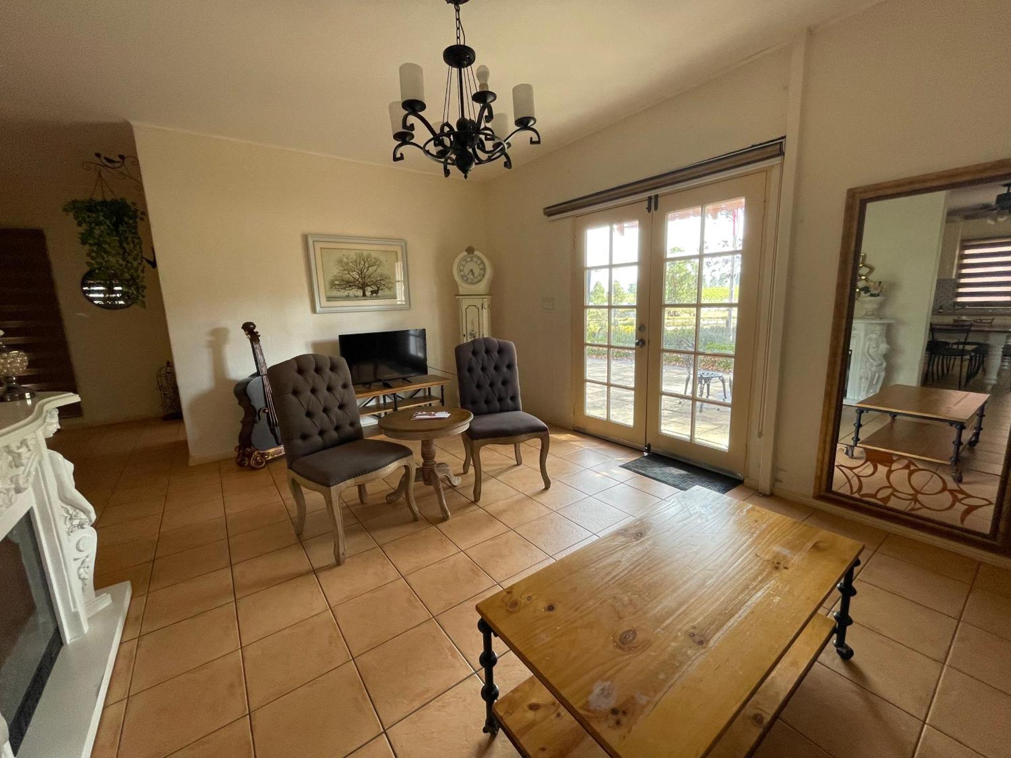 Villa Provence Поколбин Экстерьер фото